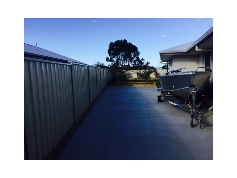 5 Honey Myrtle Close, Burrum Heads QLD 4659