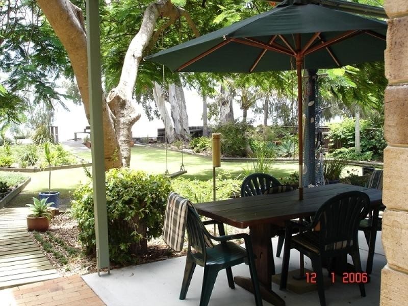 50 Esplanade, Burrum Heads QLD 4659