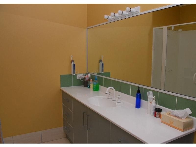 50 Esplanade, Burrum Heads QLD 4659