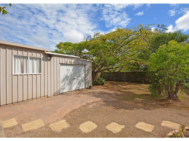 29 Raintree Ave, Burrum Heads QLD 4659