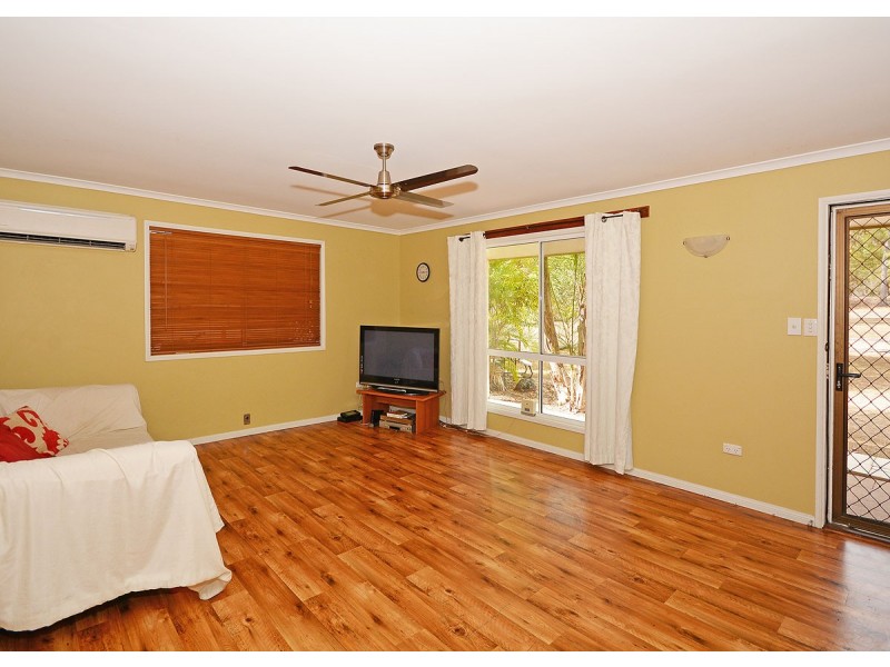 29 Raintree Ave, Burrum Heads QLD 4659