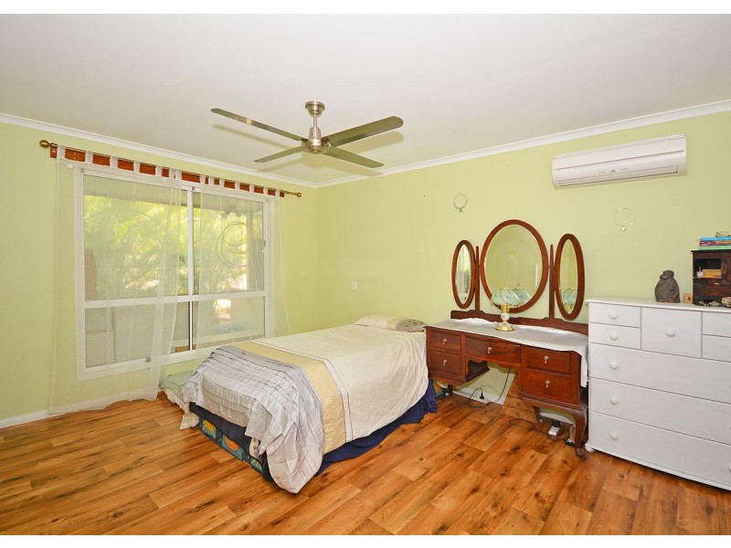 29 Raintree Ave, Burrum Heads QLD 4659