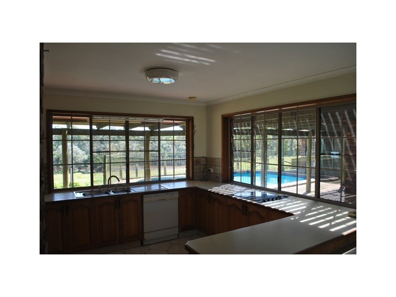 33 Roberts Road, Torbanlea QLD 4662