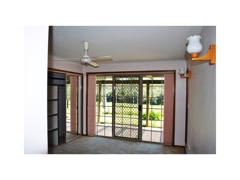 33 Roberts Road, Torbanlea QLD 4662