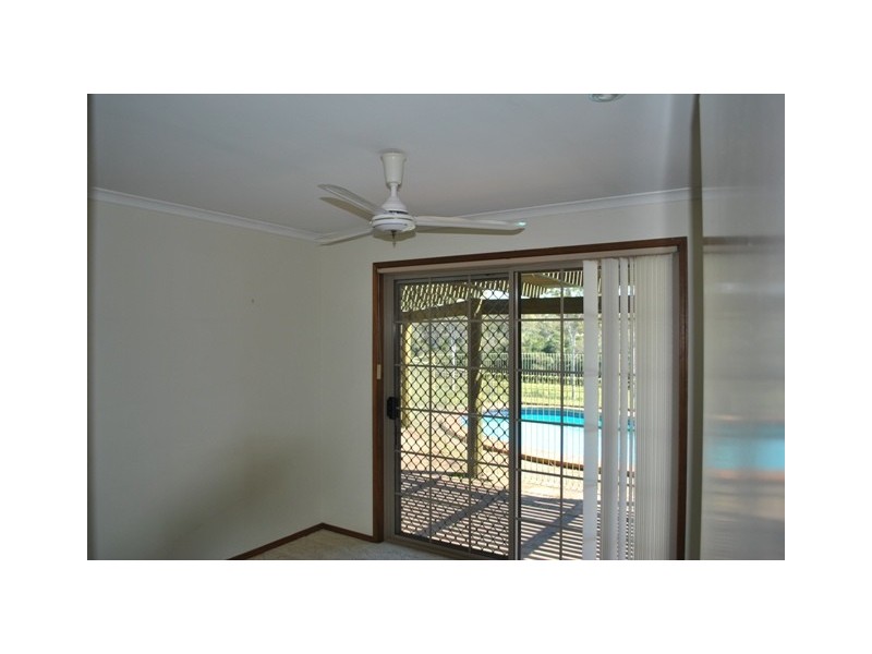 33 Roberts Road, Torbanlea QLD 4662