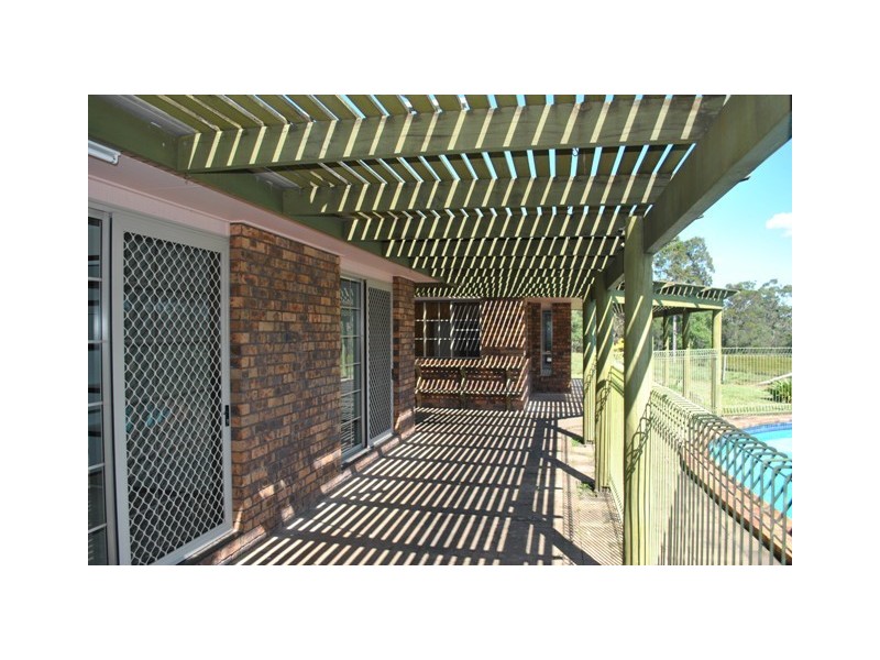 33 Roberts Road, Torbanlea QLD 4662