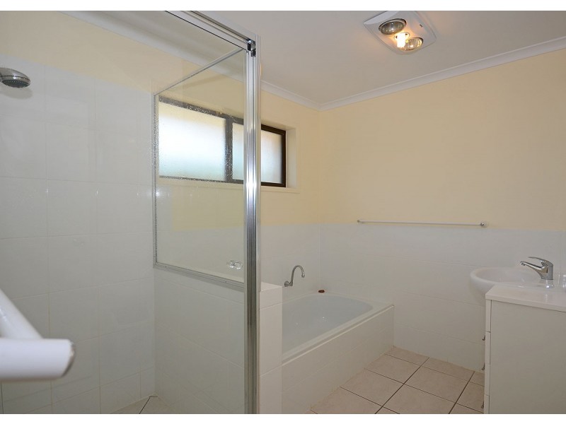 66 Kingfisher Pde, Toogoom QLD 4655