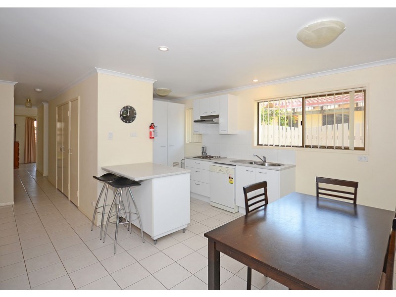 66 Kingfisher Pde, Toogoom QLD 4655