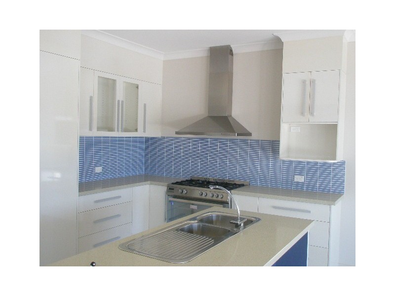 103 Northshore Ave, Toogoom QLD 4655