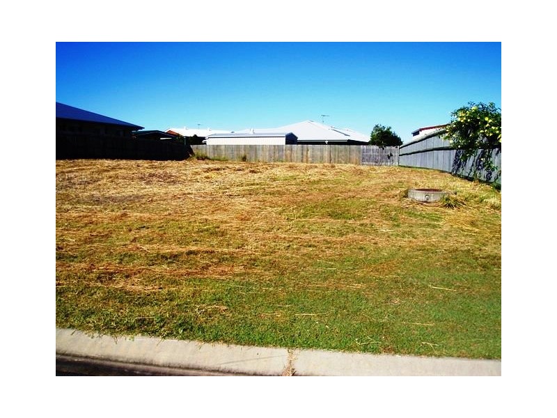 10 Krista Crt, Burrum Heads QLD 4659