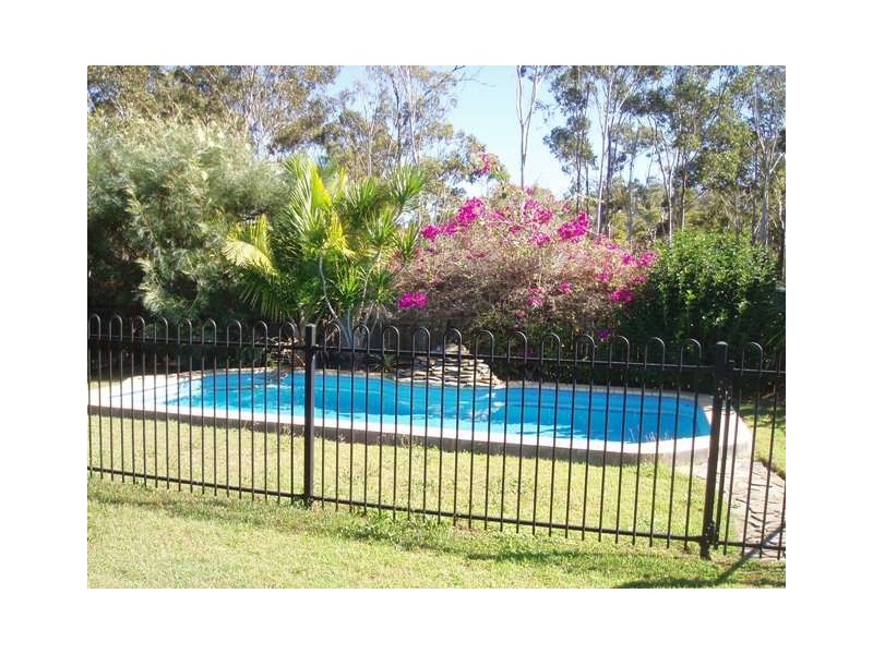 3 Lakeside Drive, Burrum Heads QLD 4659