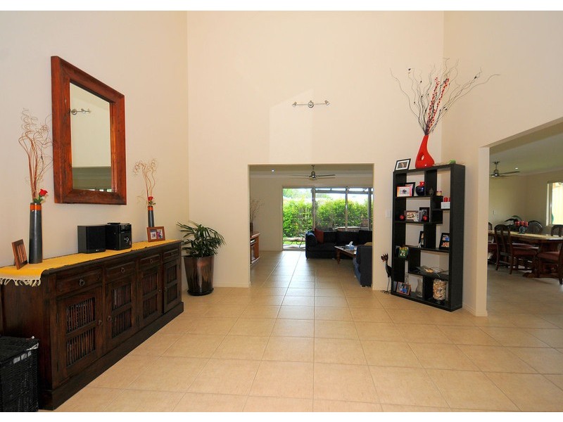 33 Tree View Road, Toogoom QLD 4655