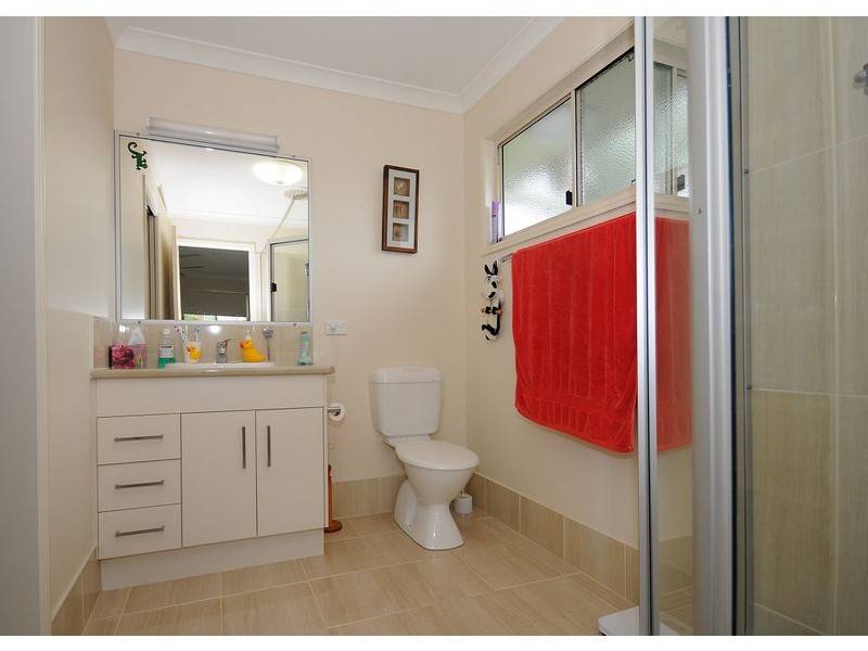 33 Tree View Road, Toogoom QLD 4655