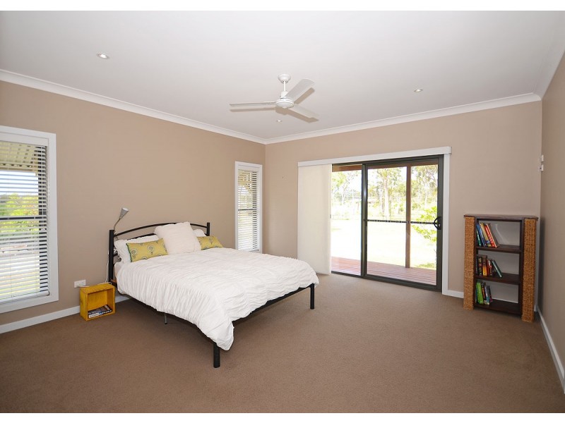 12 Oakes Drive, Burrum Heads QLD 4659