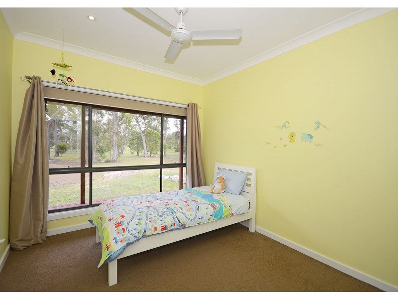 12 Oakes Drive, Burrum Heads QLD 4659
