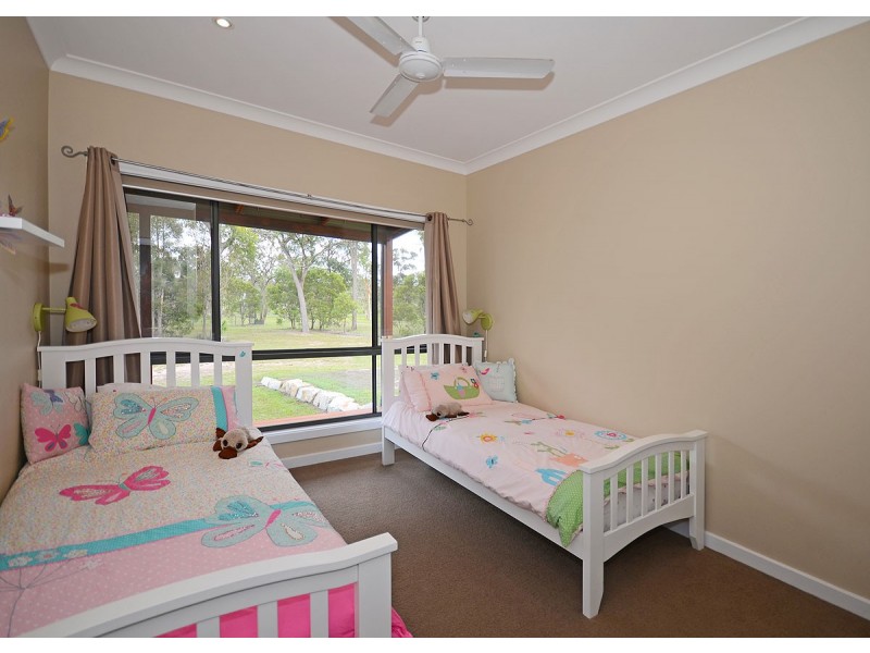 12 Oakes Drive, Burrum Heads QLD 4659