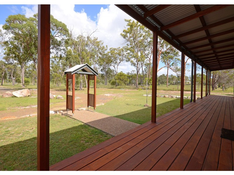 12 Oakes Drive, Burrum Heads QLD 4659