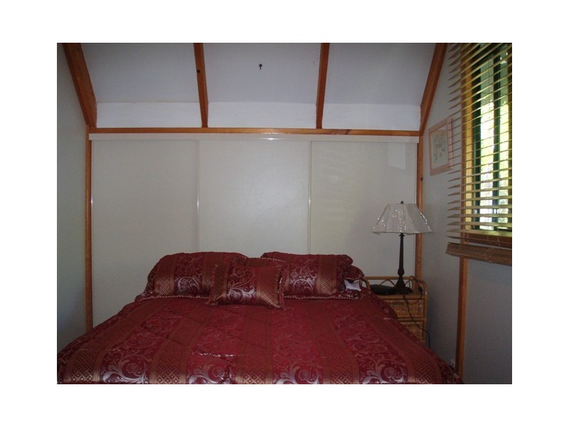 112 Kingfisher Pde, Toogoom QLD 4655