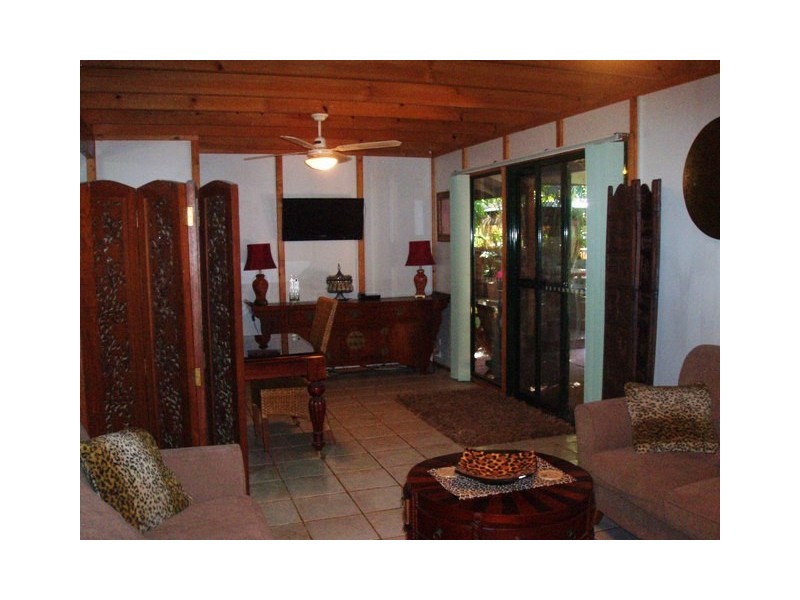 112 Kingfisher Pde, Toogoom QLD 4655