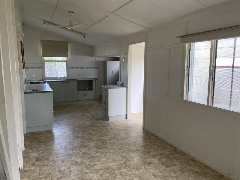 32 Dreamtime Ave, Burrum Heads QLD 4659