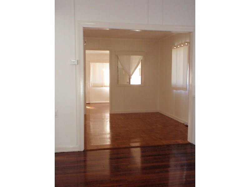 85 Howard Street, Burrum Heads QLD 4659