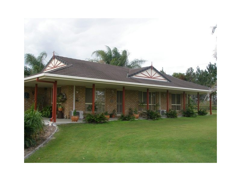 1 Oakes Drive, Burrum Heads QLD 4659