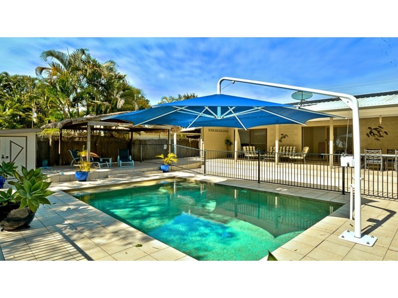 108 Kingfisher Pde, Toogoom QLD 4655