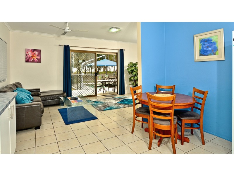 108 Kingfisher Pde, Toogoom QLD 4655