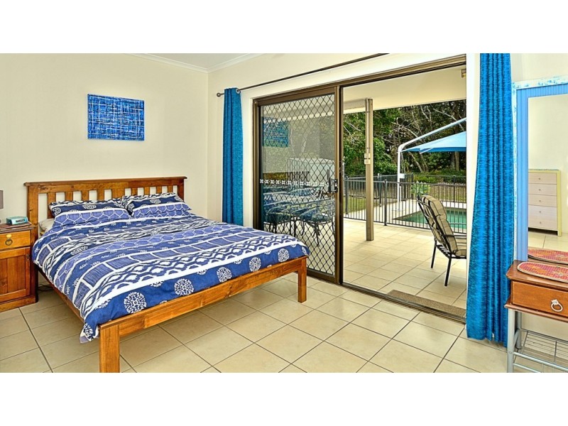 108 Kingfisher Pde, Toogoom QLD 4655