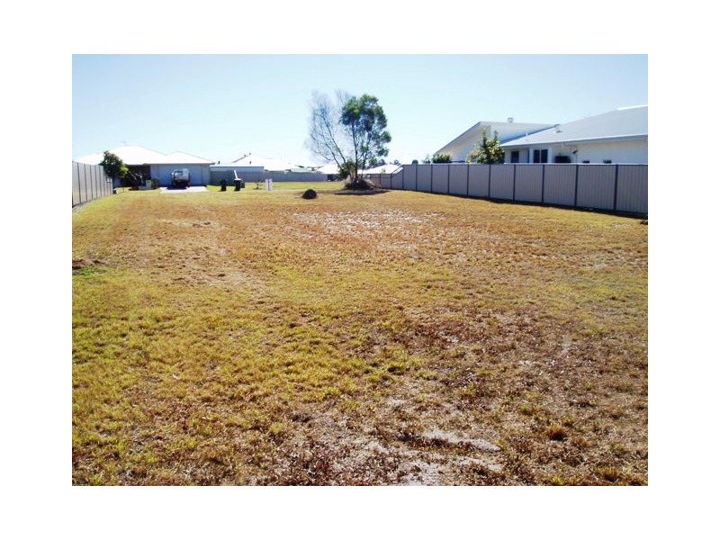 18 Noeme Street, Burrum Heads QLD 4659