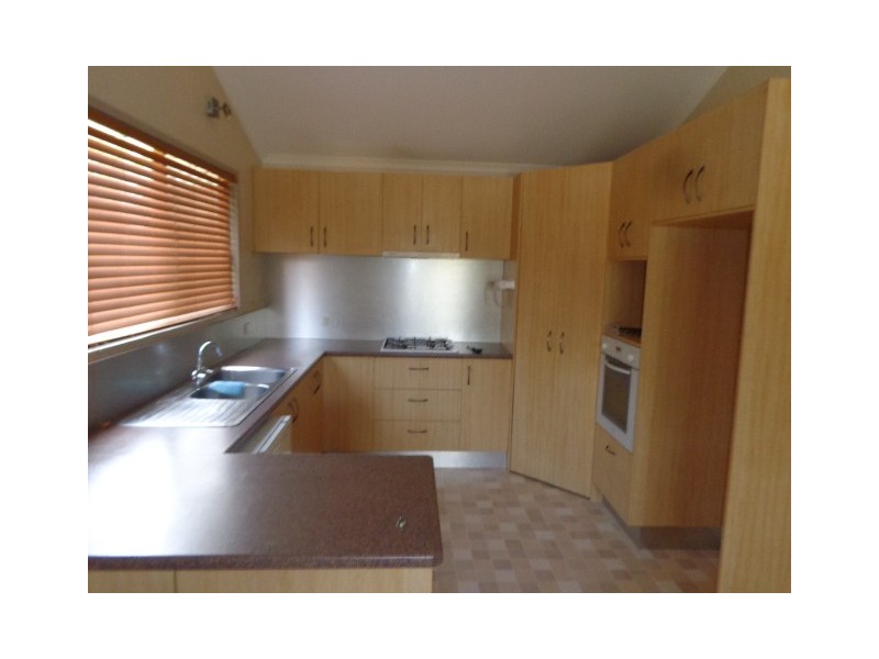 31 Rankin St, Howard QLD 4659