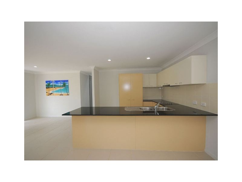 33 Swanview Court, Toogoom QLD 4655