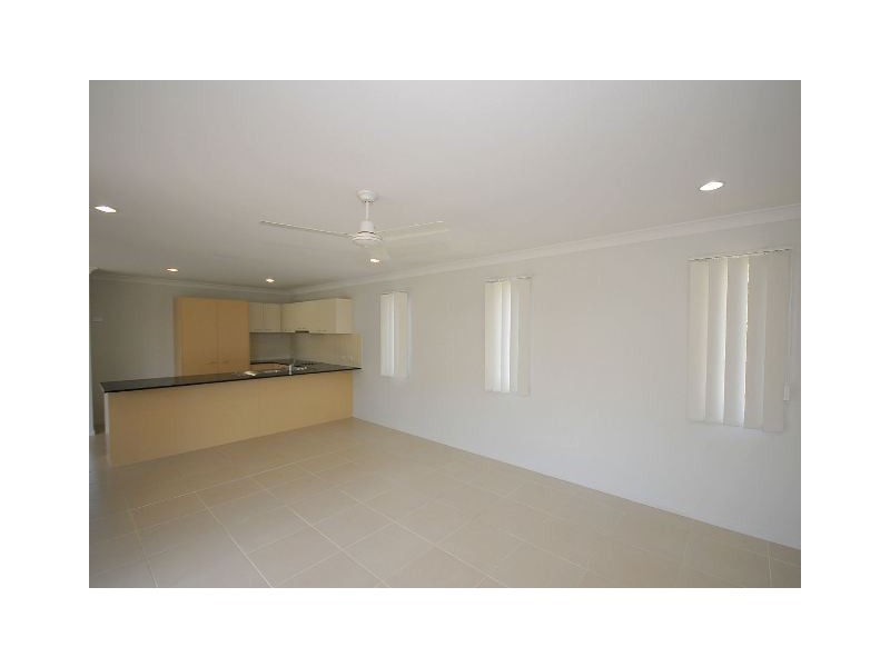 33 Swanview Court, Toogoom QLD 4655