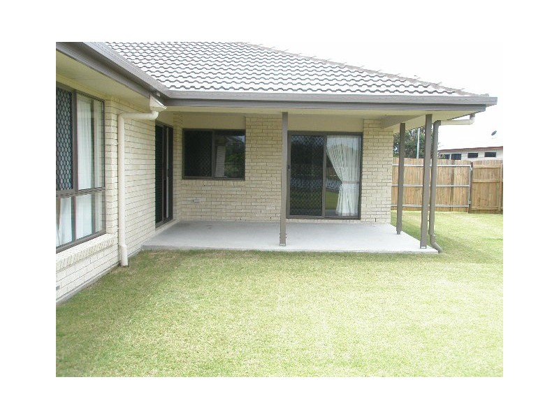 16 Honey Myrtle Close, Burrum Heads QLD 4659