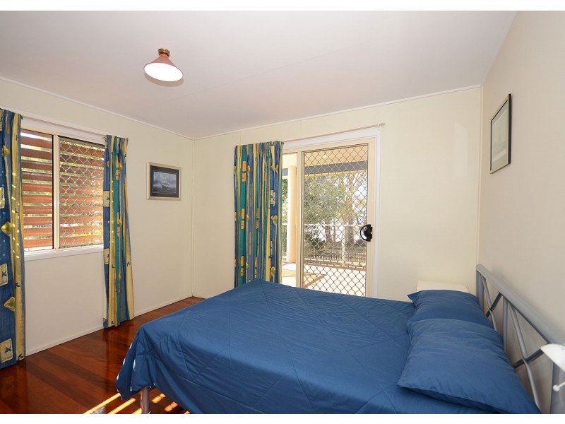 47 Esplanade, Burrum Heads QLD 4659