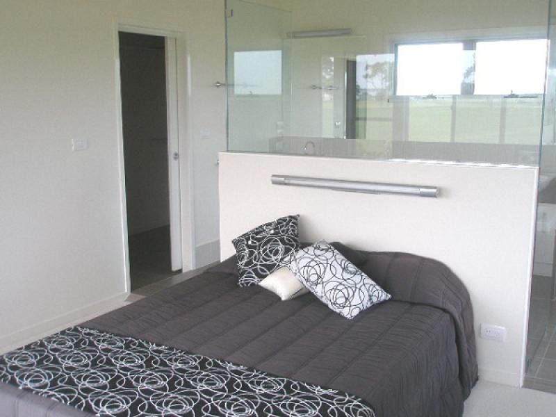 2 Seashells Court, Burrum Heads QLD 4659