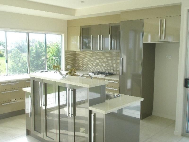 4 Seashells Court, Burrum Heads QLD 4659