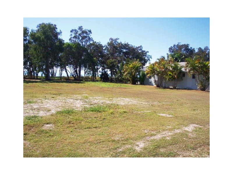 142 Burrum Street, Burrum Heads QLD 4659