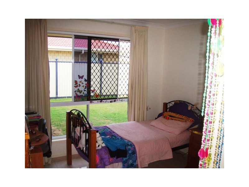43 Traviston Way, Burrum Heads QLD 4659