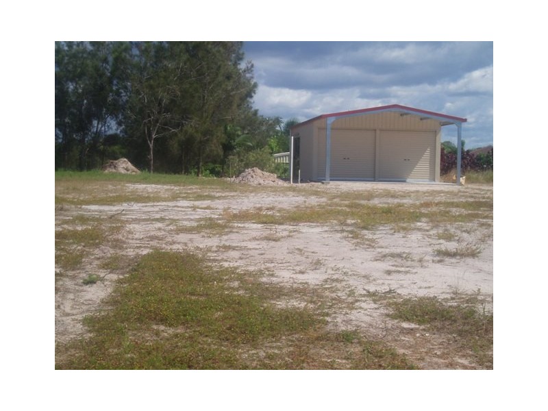 53 Beach Drive, Burrum Heads QLD 4659