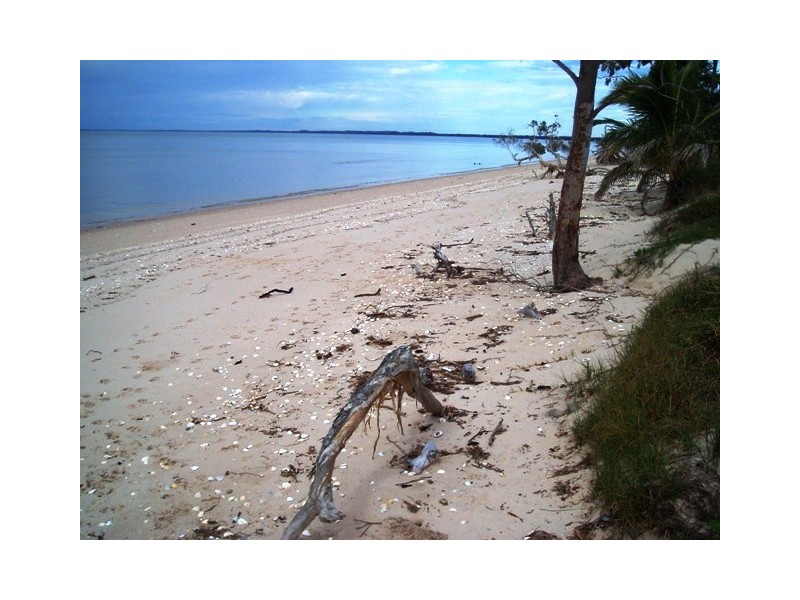 20 Barramundi Drive, Burrum Heads QLD 4659