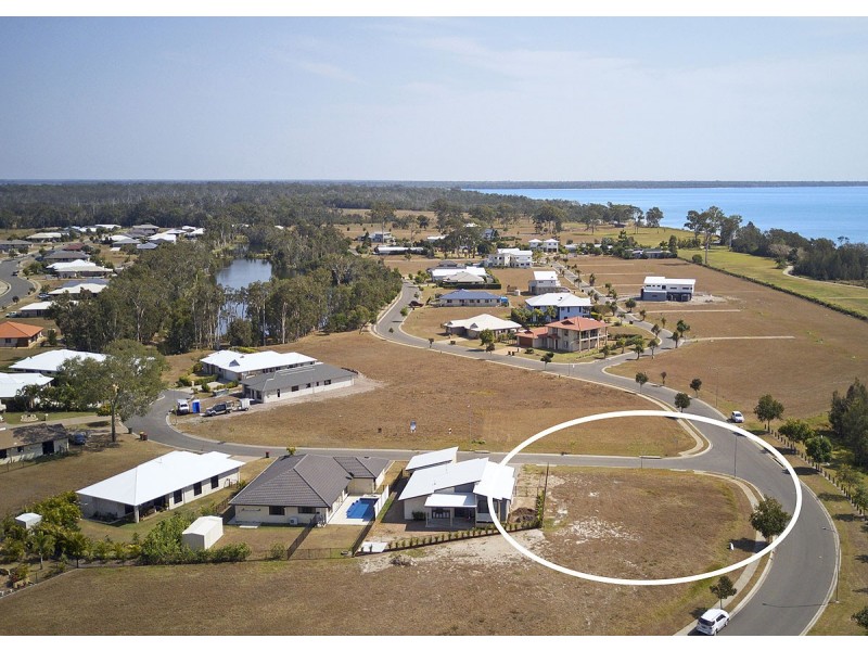 20 Barramundi Drive, Burrum Heads QLD 4659