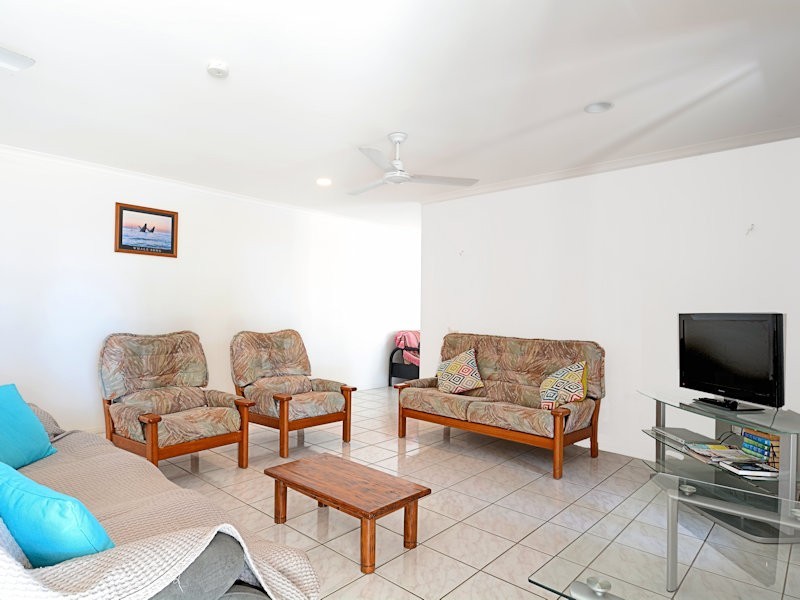 136 Burrum Street,, Burrum Heads QLD 4659