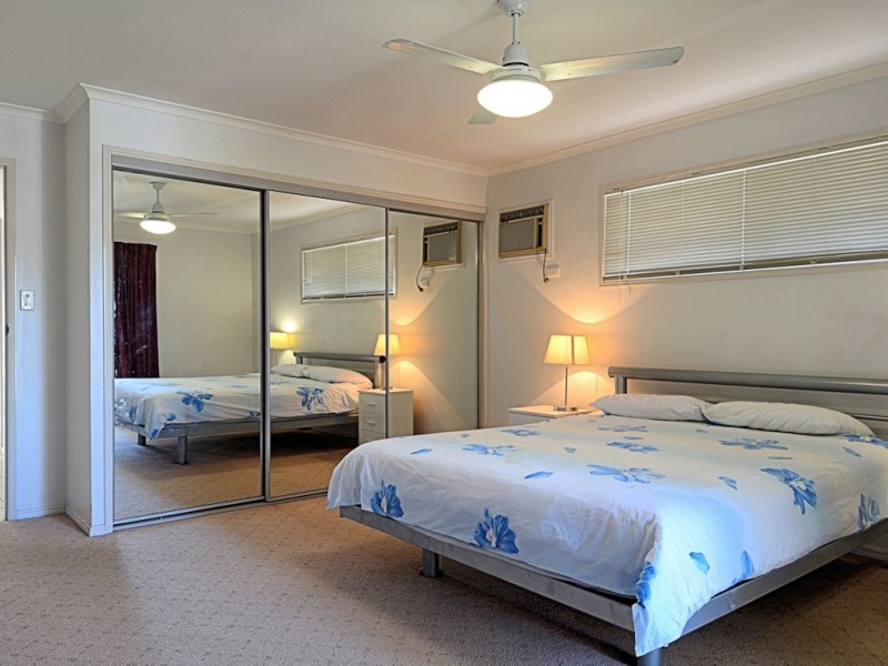 136 Burrum Street,, Burrum Heads QLD 4659
