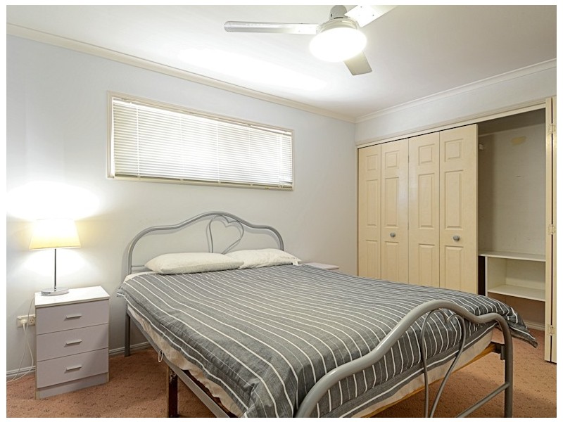 136 Burrum Street,, Burrum Heads QLD 4659