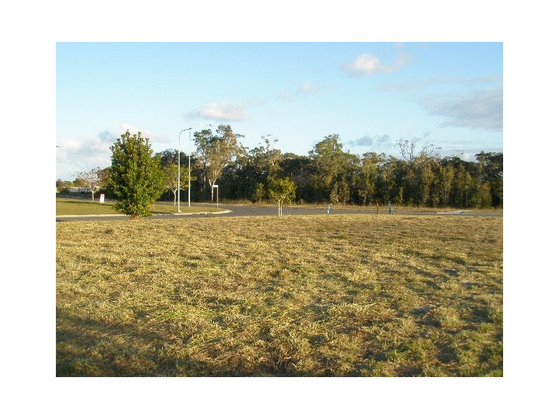 2 Traviston Way, Burrum Heads QLD 4659