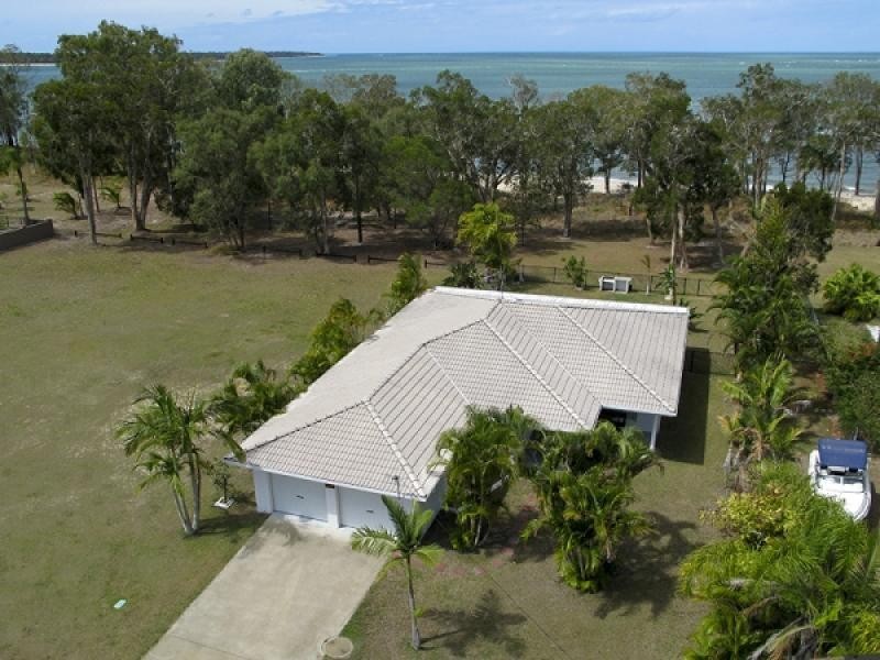 144 Burrum Street, Burrum Heads QLD 4659