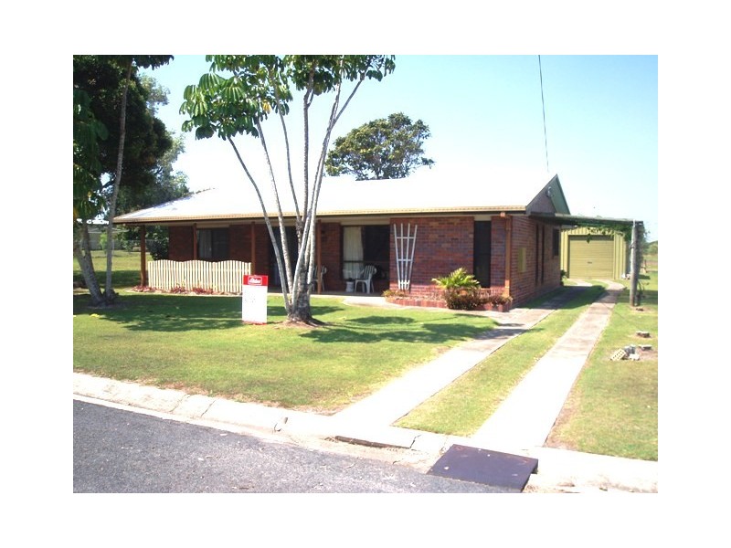 85 Riverview Drive, Burrum Heads QLD 4659