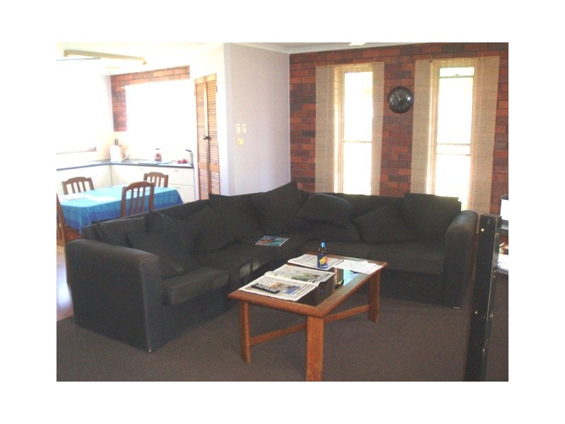 85 Riverview Drive, Burrum Heads QLD 4659