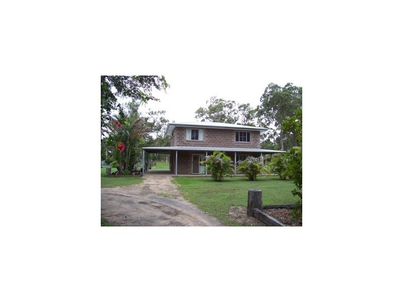 25 Hamilton St, Howard QLD 4659
